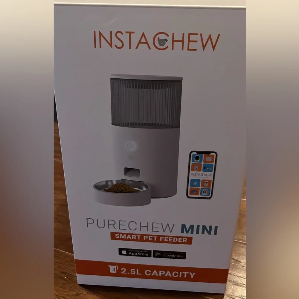 Smart pet feeder
